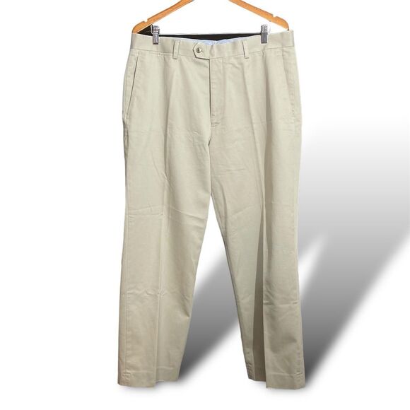 W.H. Belk Men's Beige Chino Pants Size 38x30 Classic Fit Casual - Picture 1 of 6